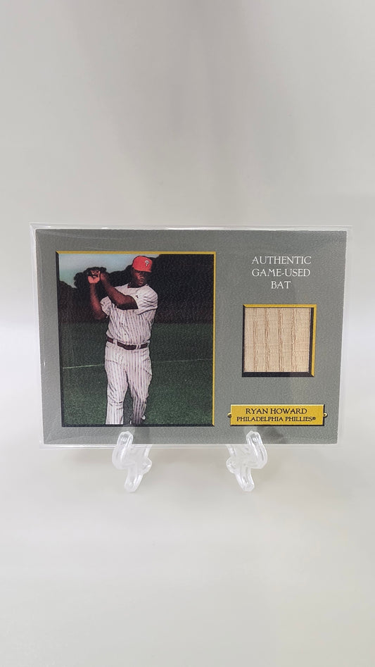 2006 Topps Ryan Howard Bat Card #TRR-RH