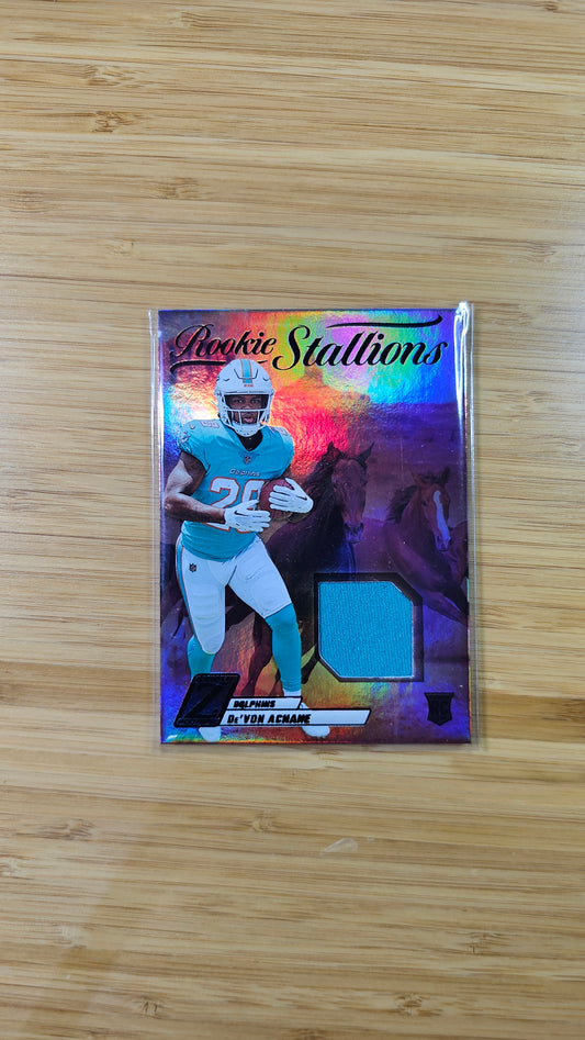 2023 Panini Zenith De'von Achane Rookie Stallions Jersey Card #RS-DVE