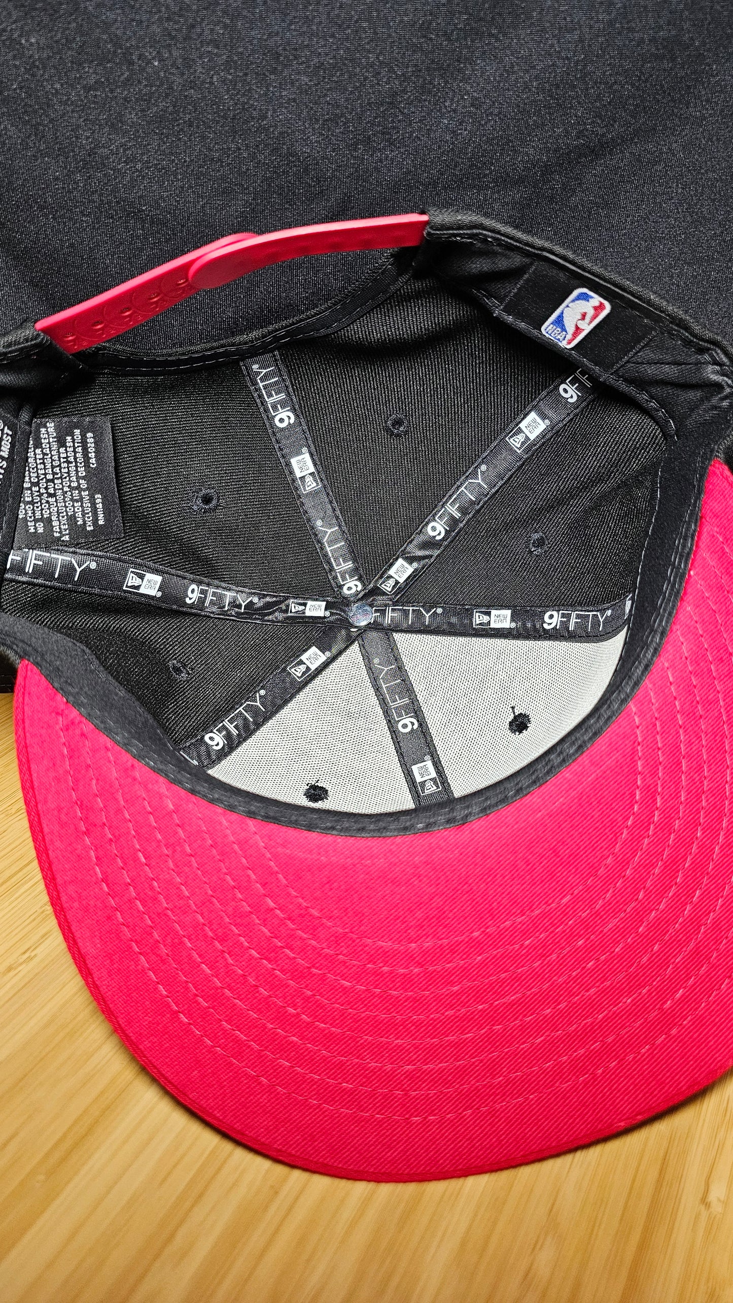 Los Angeles Lakers New Era Exclusive Snapback Hat