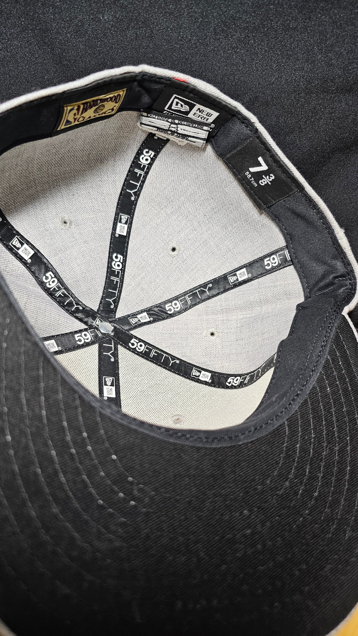 Golden State Warriors New Era Fitted Hat ( The city - Edition )