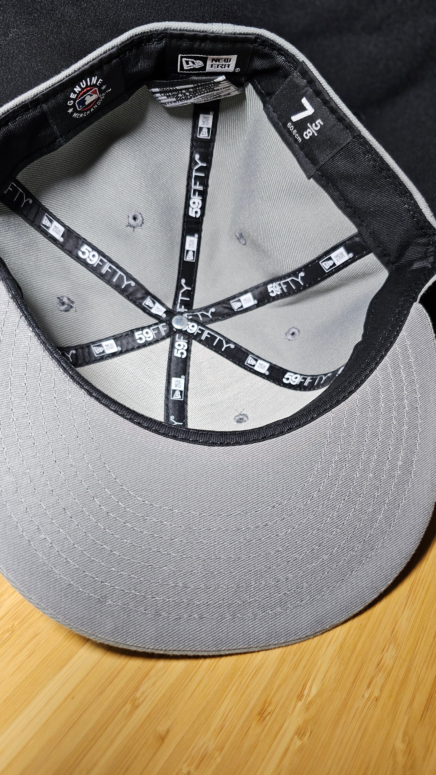 Los Angeles Dodgers New Era Exclusive Fitted Hat All Grey (7 5/8)