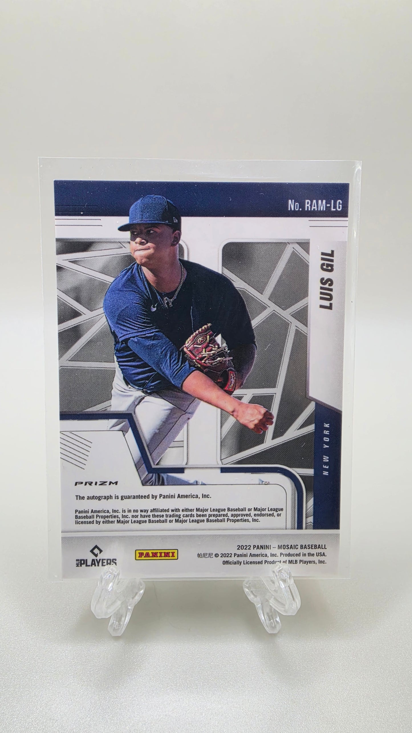 2022 Panini Mosaic Luis Gil Rookie Autographs # RAM-LG
