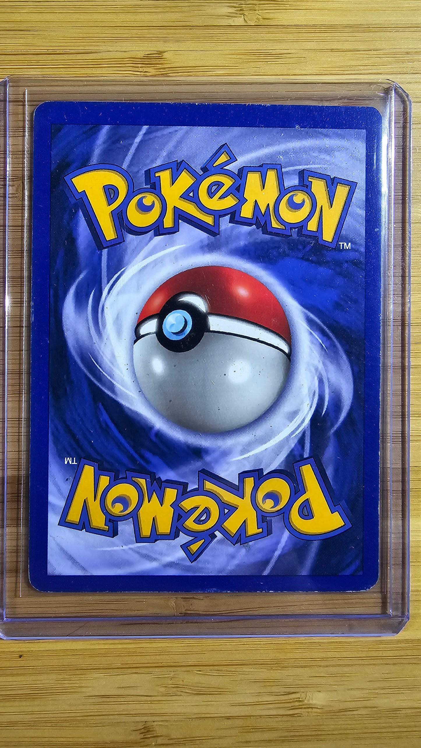 Dragonite – 4/62 – Fossil (Holo Rare Vintage WOTC Pokémon Card)