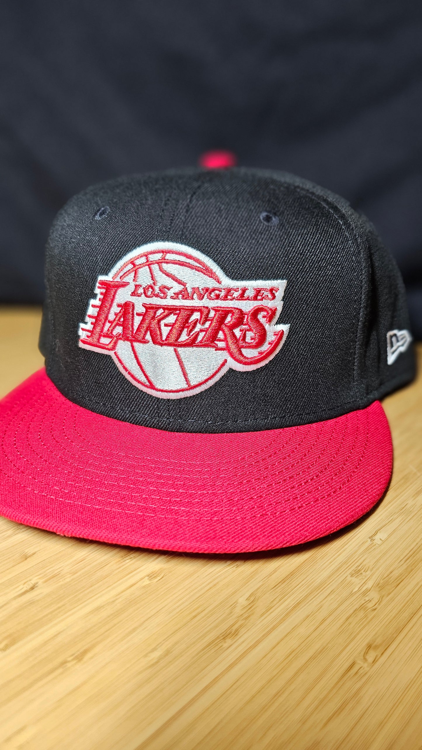 Los Angeles Lakers New Era Exclusive Snapback Hat