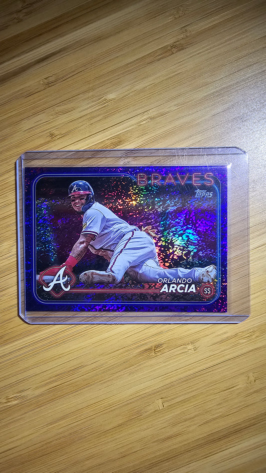 Topps 2024 Series 1 Baseball Card Orlando Arcia (Atlanta Braves ) Numbered Purple Holofoil Board Parallel