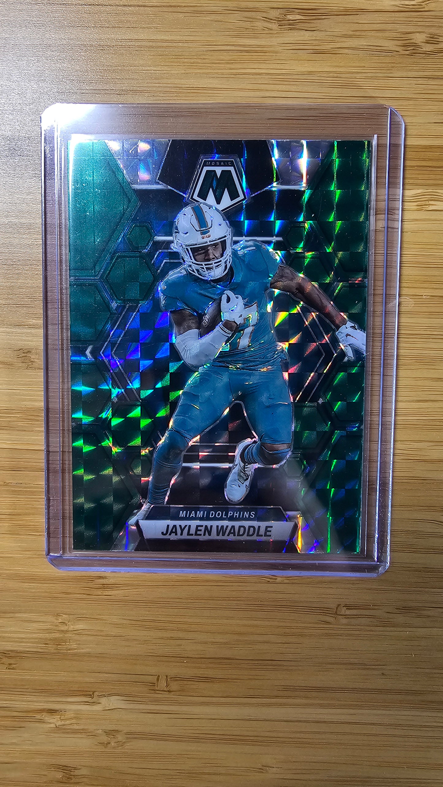 2023 NFL Panini Mosiac Jaylen Waddle -Mosiac Green - Miami Dolphins