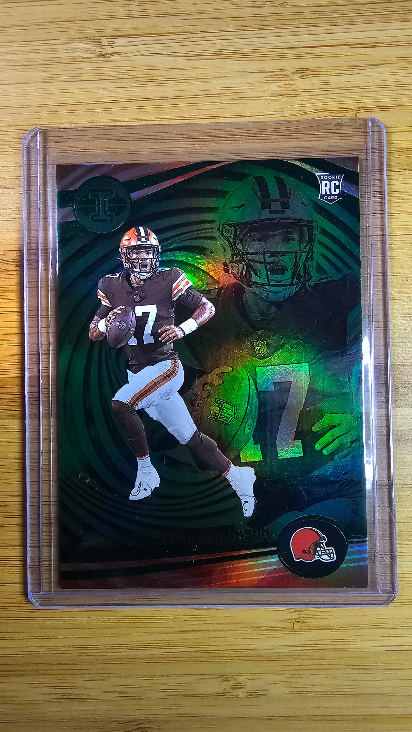 2023 Panini Illusions Football - Dorian Thompson Robinson - Base RC Green - Cle Browns