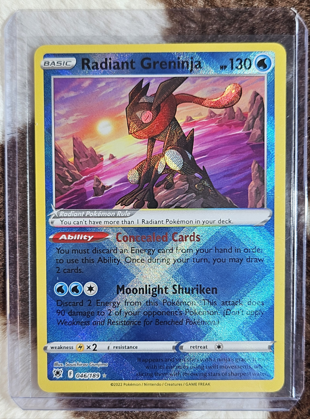 Radiant Greninja 046/189 Pokemon Astral Radiance Holo Card