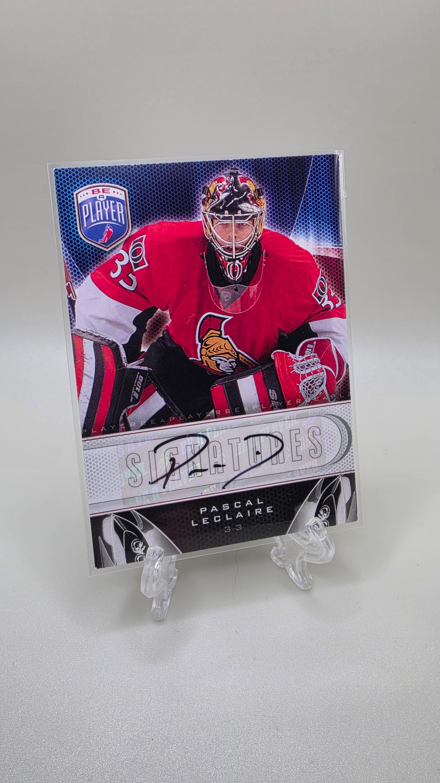 2009-10 Upper Deck Be a Player Pascal Leclair Signatures Auto Card #S-PL