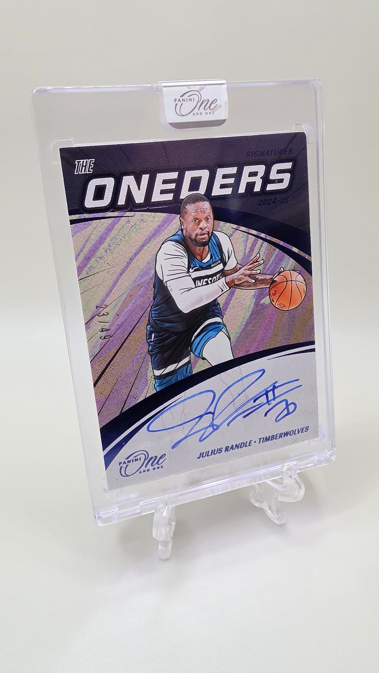 2024-25 Panini One Julius Randle The Oneders On Card Auto #/49 Card # TOS-RAN