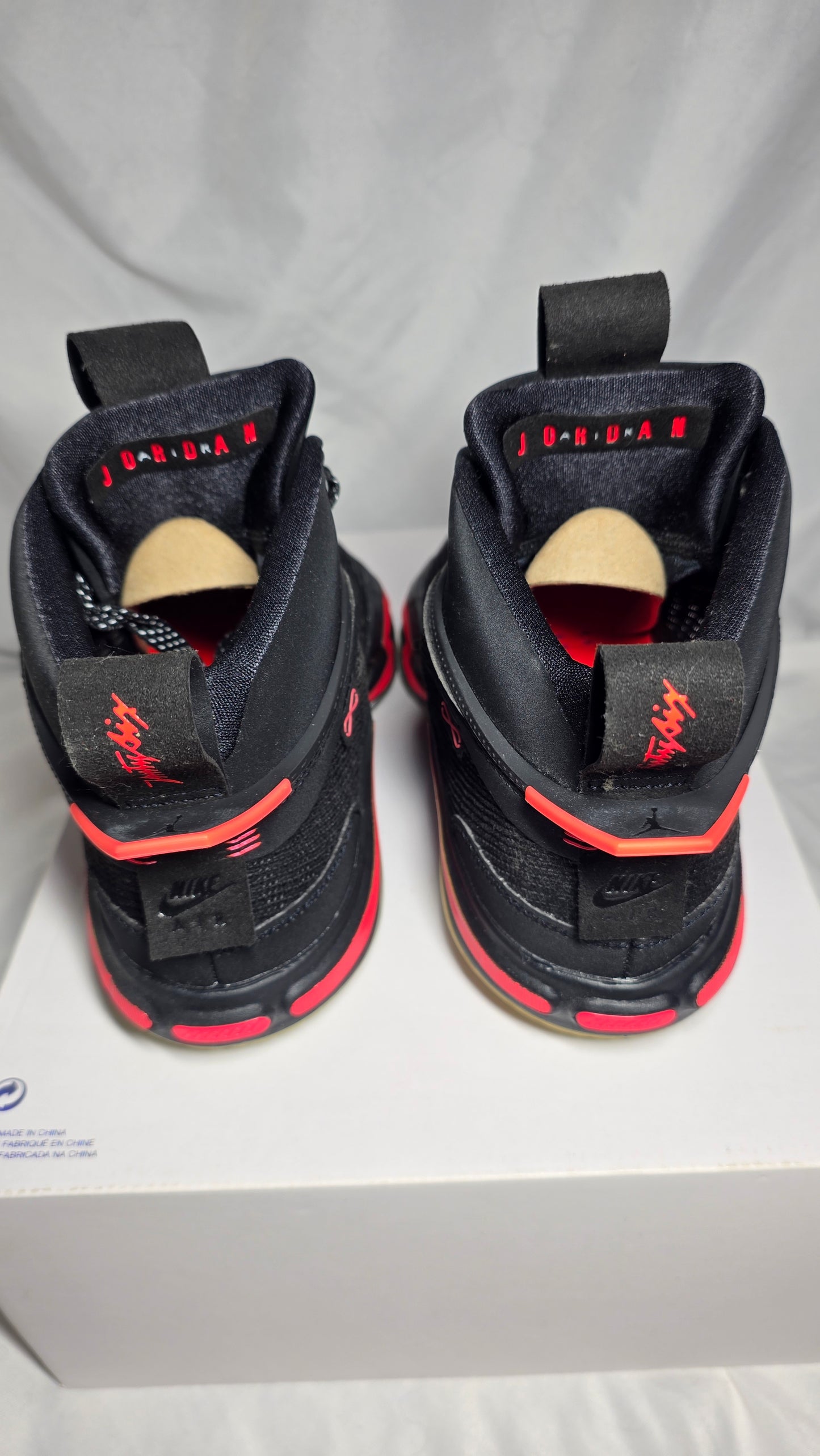 Nike Air Jordan XXXVI (36s) Black Infrared M 9.5 CZ2650-001 NIB