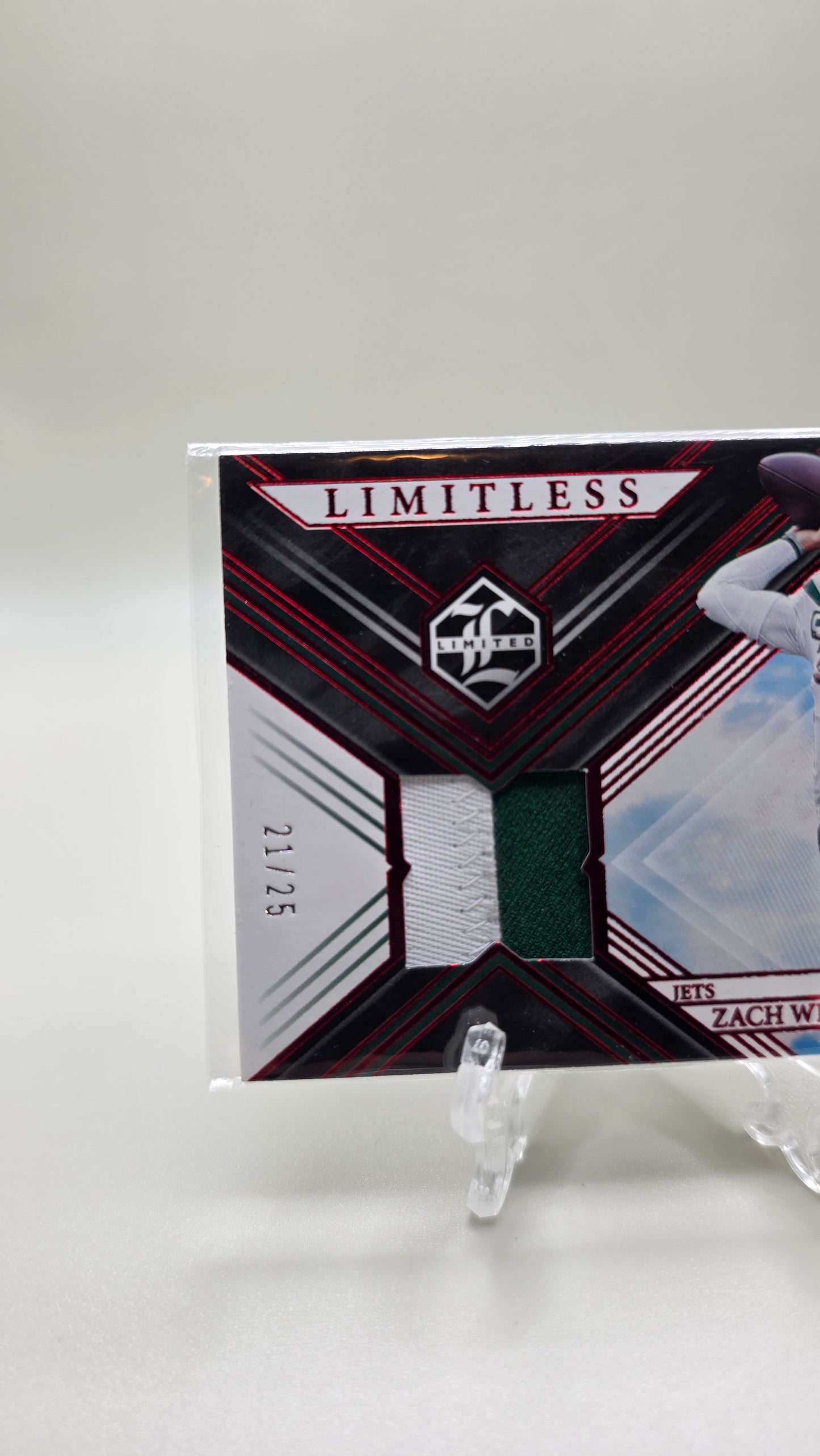 2022 Panini Limited Zach Wilson Limitless Red # /25 Card # LM-ZWI