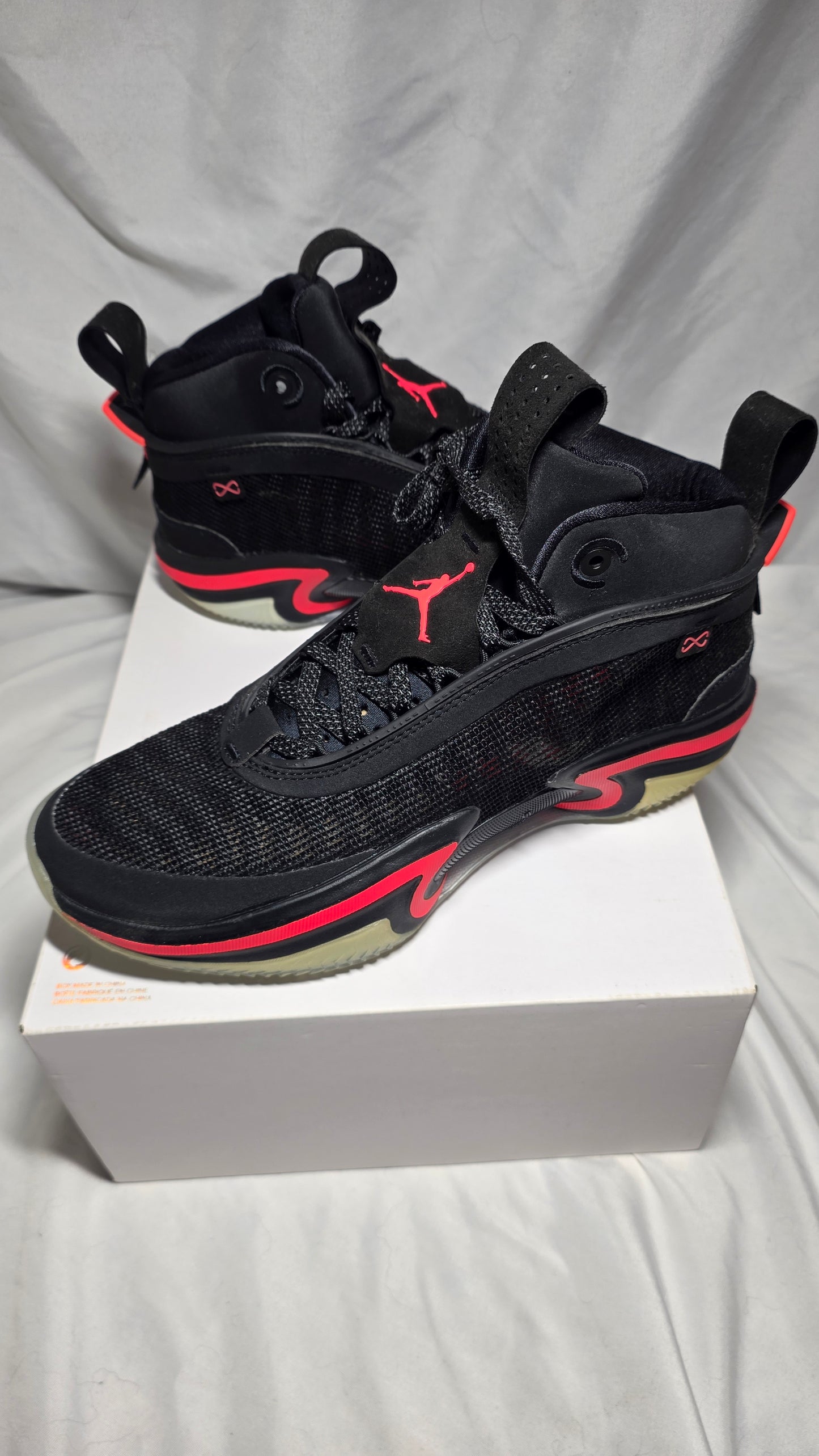 Nike Air Jordan XXXVI (36s) Black Infrared M 9.5 CZ2650-001 NIB