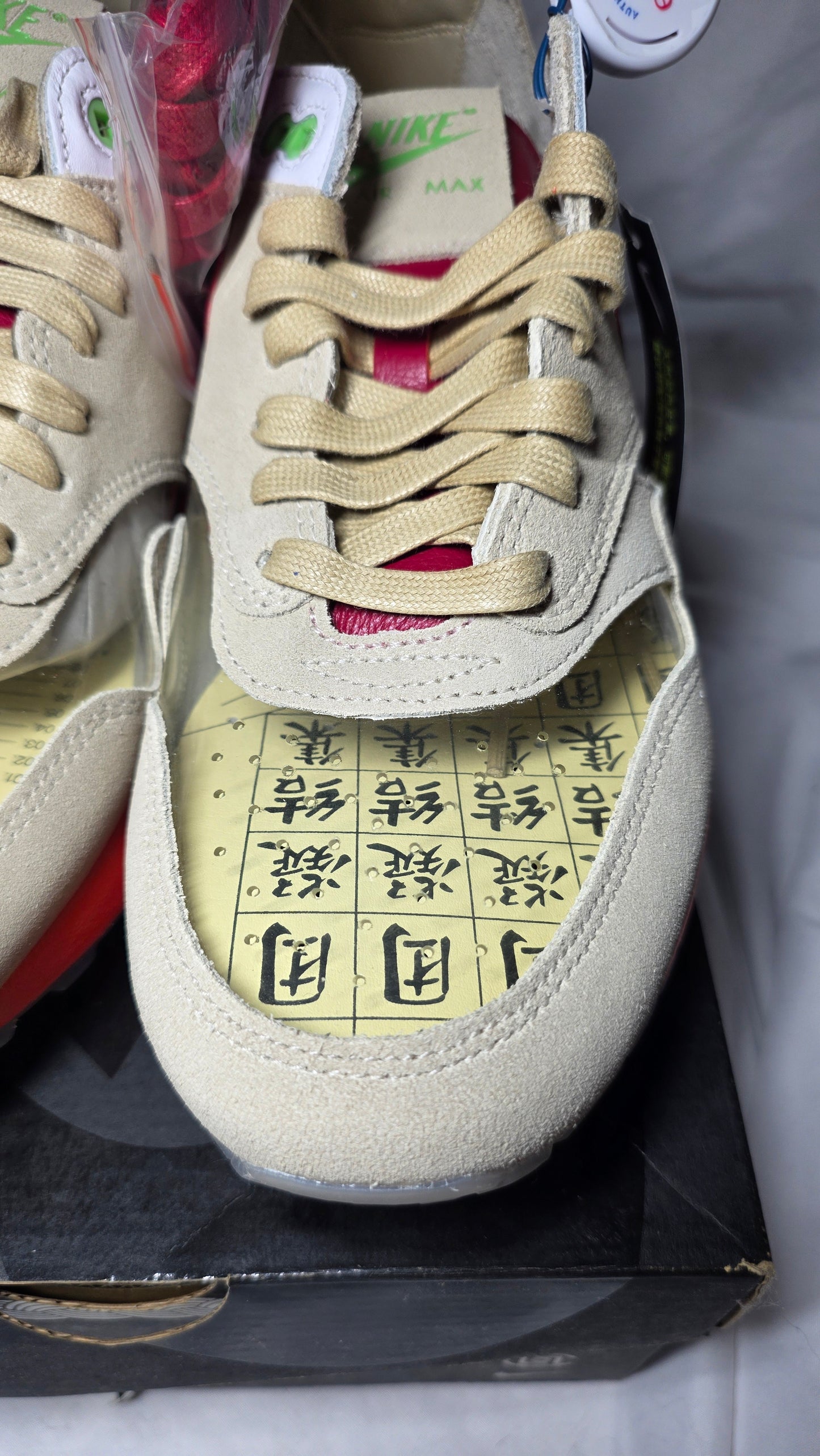 Nike Air Max 1 / Clot Mens 9.5 DD1870-100 NIB Authenticated