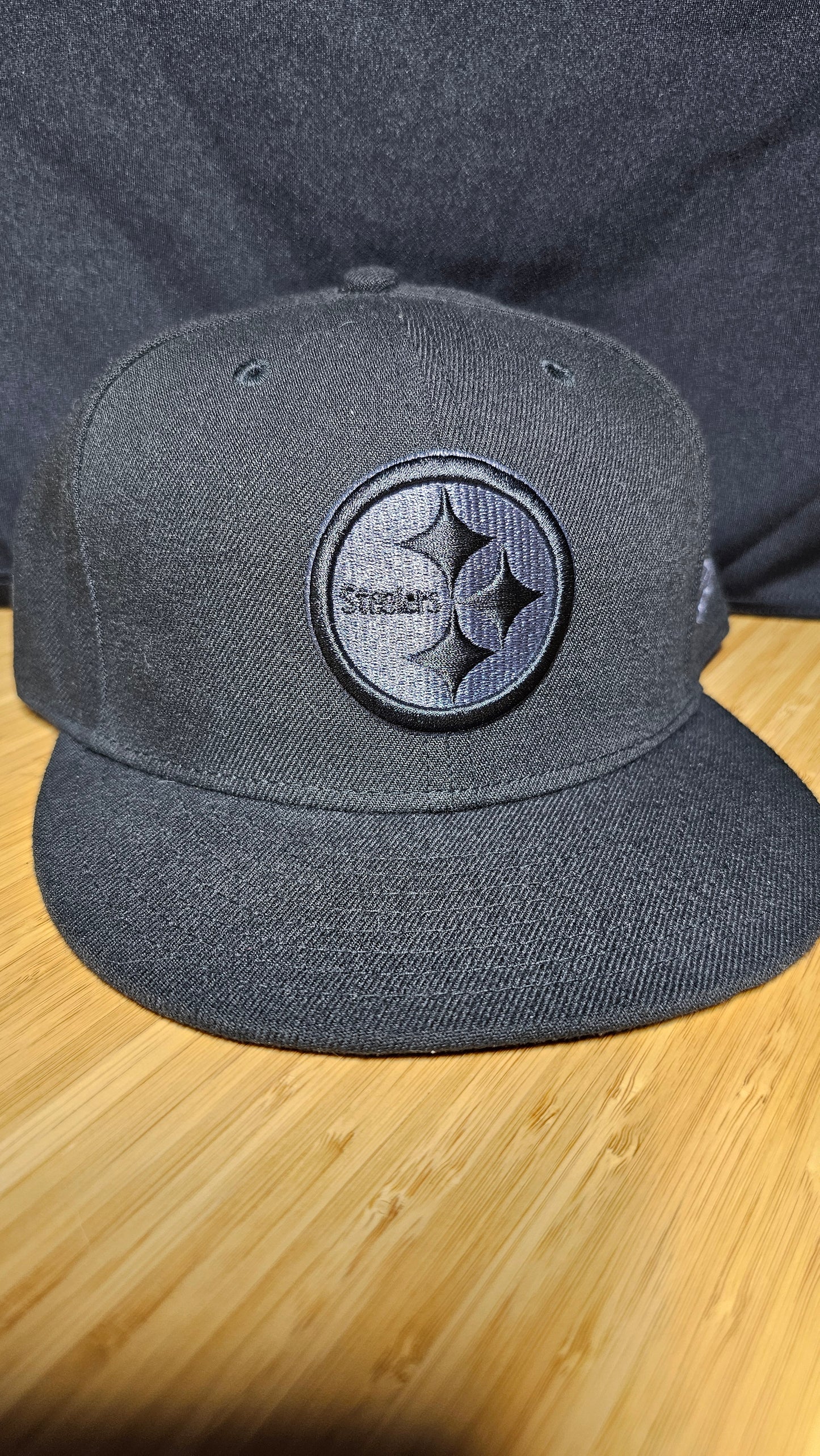 Pittsburg Steelers New Era Exclusive Fitted Hat ( Blacked Out Edition )