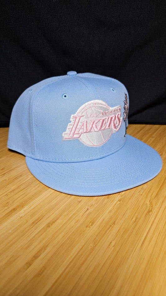 Los Angeles Lakers New Era Exclusive Fitted Hat