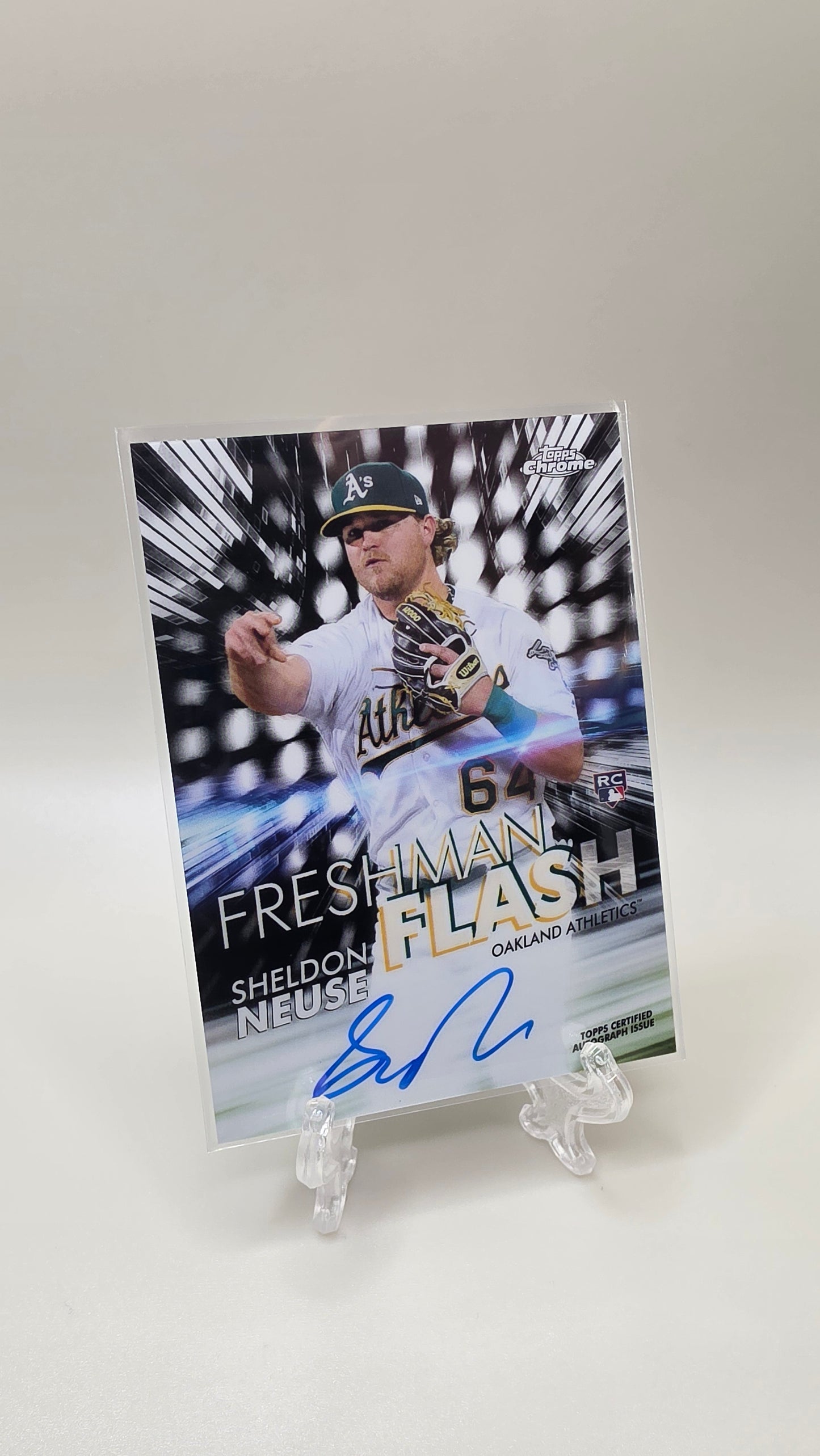 2020 Topps Chrome Freshman Flash Sheldon Neuse Auto #/99 Card #FFA-SN