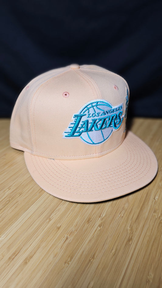 Los Angeles Lakers New Era Exclusive Snapback Hat