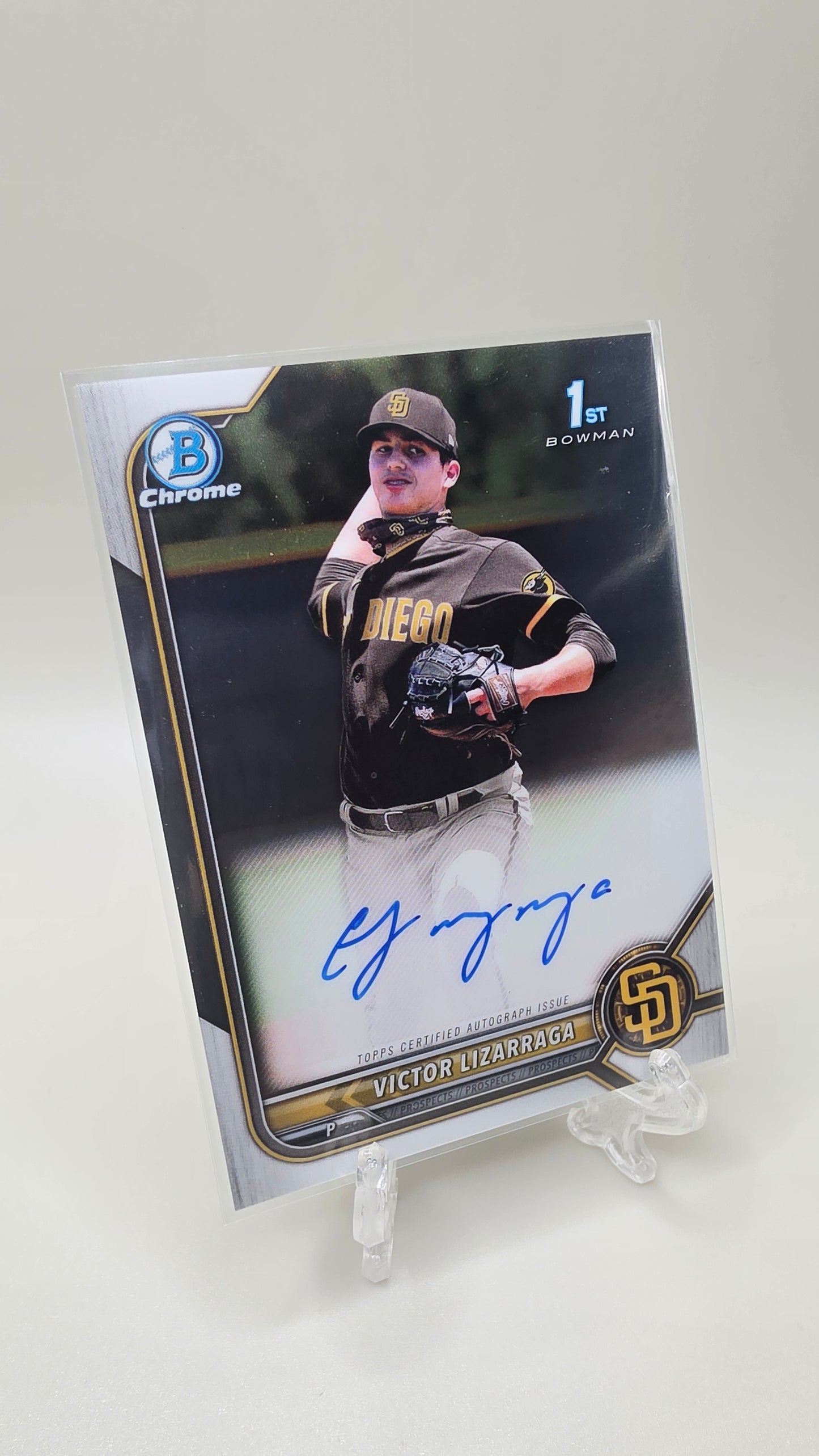 2025 Bowman Chrome Victor Lizarraga Base Auto Card # CPA-VLA