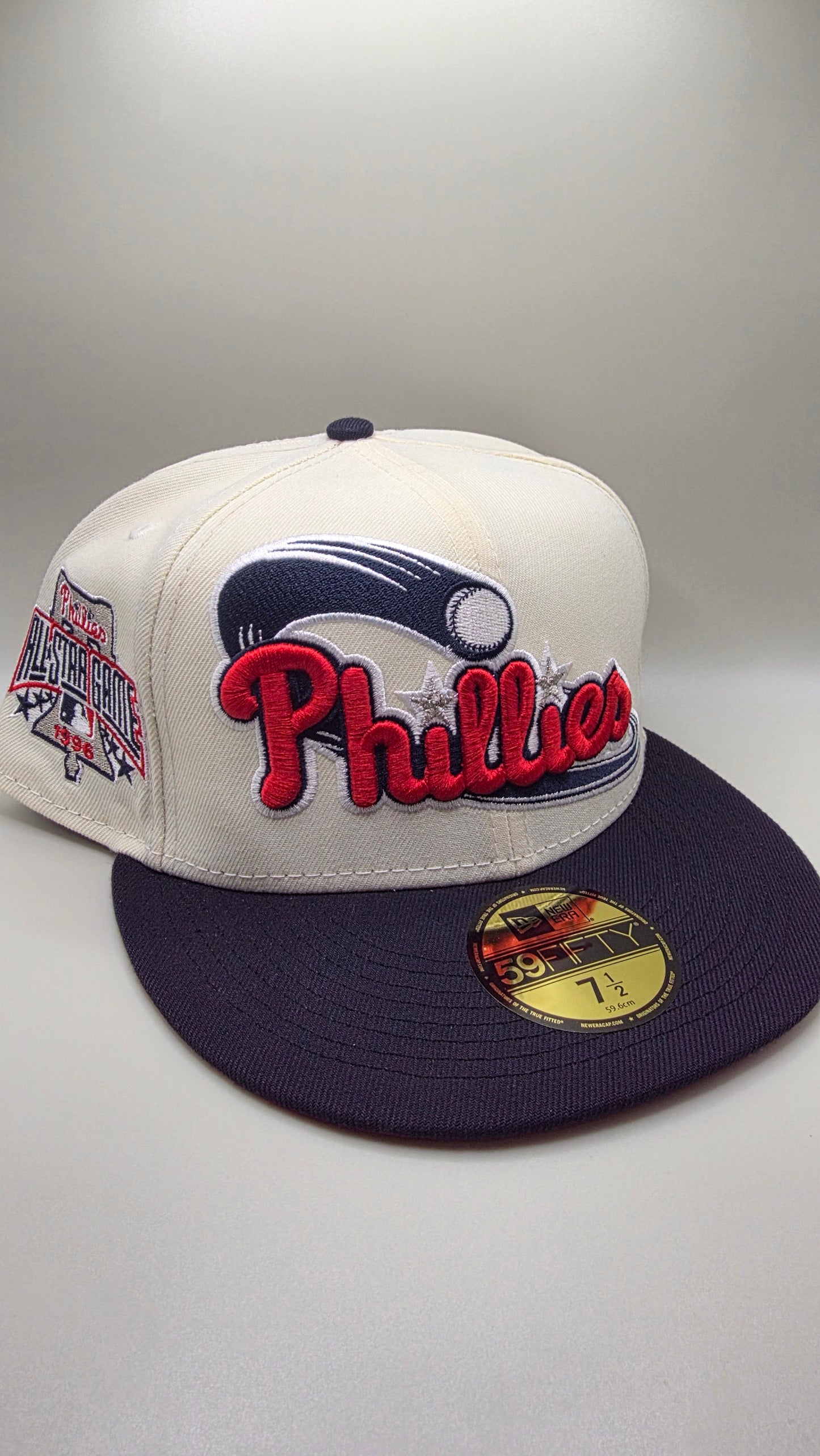Philadelphia Phillies 2 Tone Online New Era Exclusive Hat