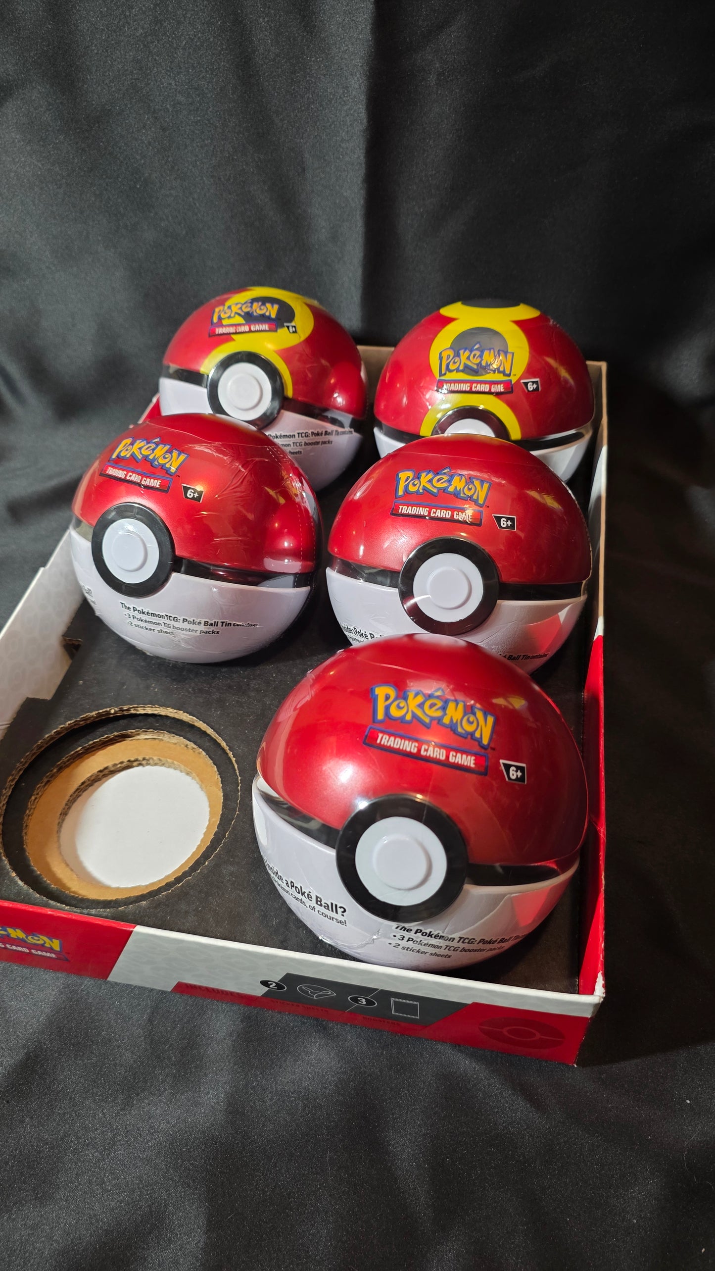Pokemon TCG Poke Ball Tin L25 3x Booster Packs Factory Sealed New