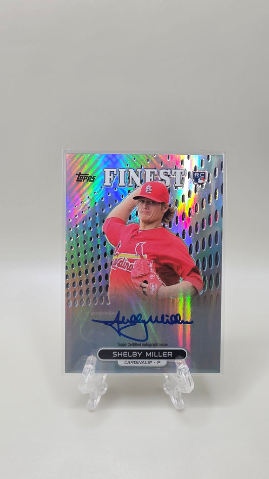2013 Topps FInest Shelby Miller Rookie Auto Card # RA-SM