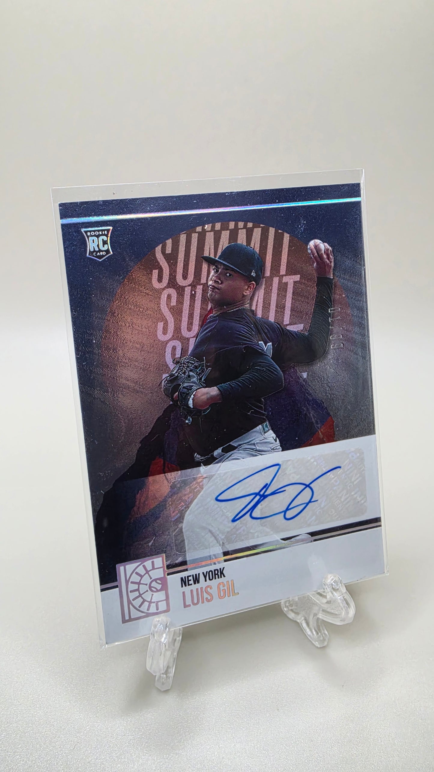 2022 Panini Capstone Luis Gil Summit Signatures Auto /99 # SS-LG