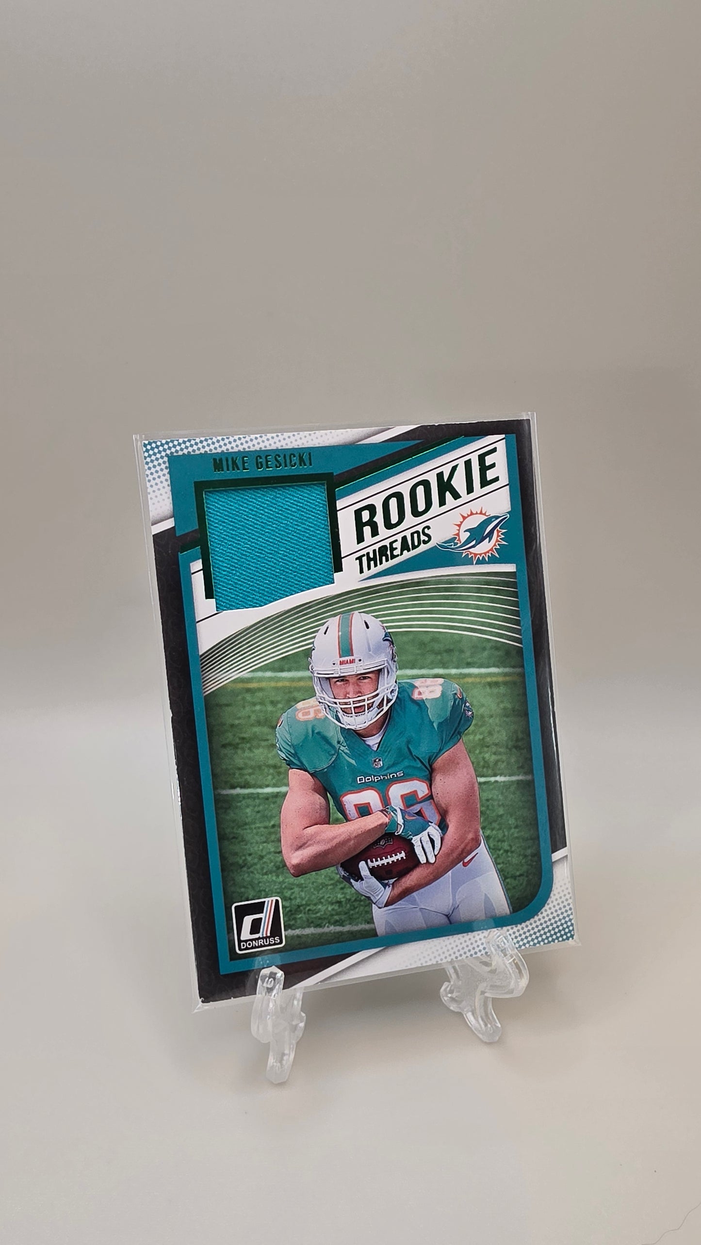 2018 Donruss Mike Gesicki Rookie Threads Green #37