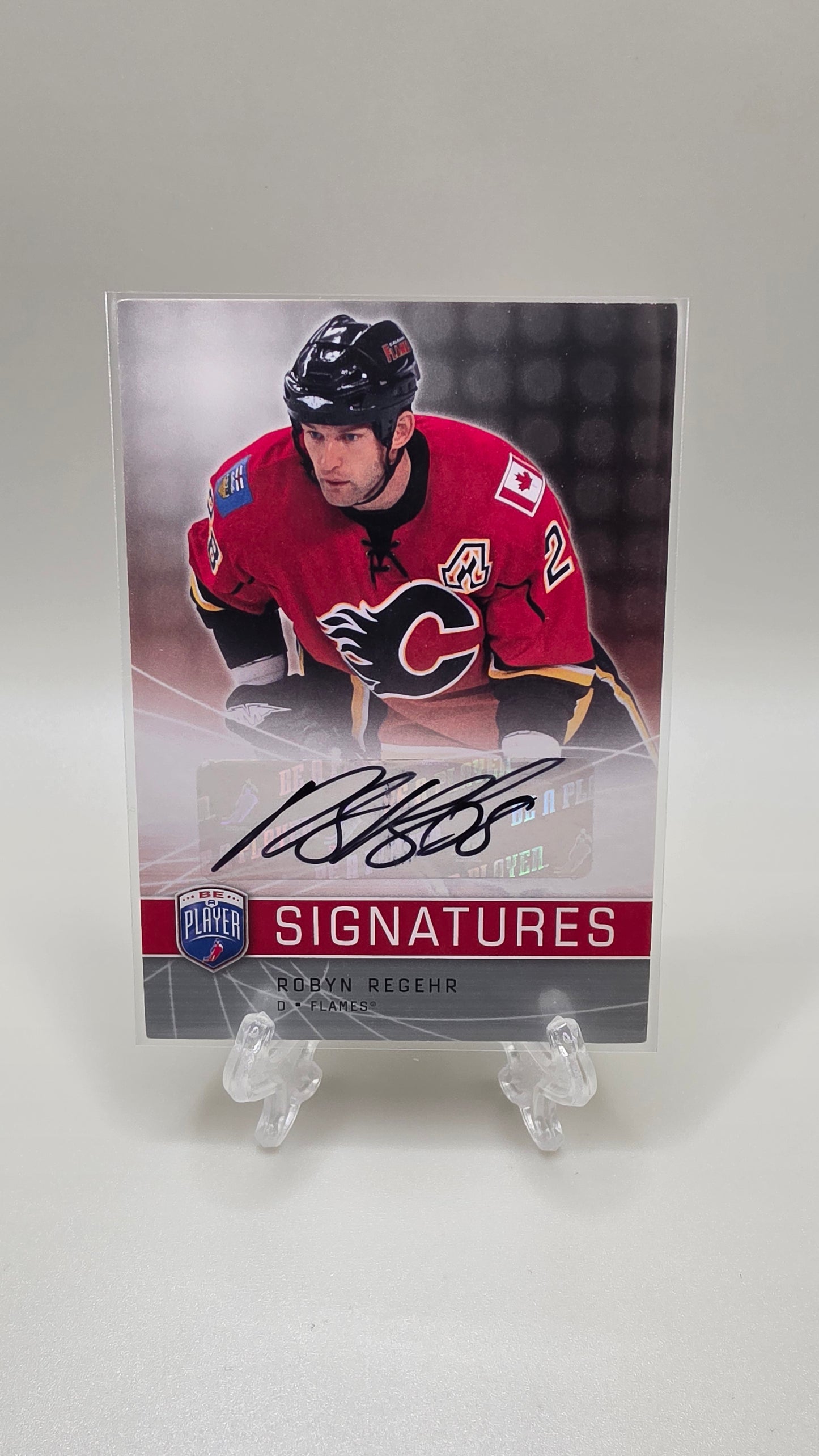 2009 Upper Deck Signatures Robyn Regehr Auto Card #S-RR