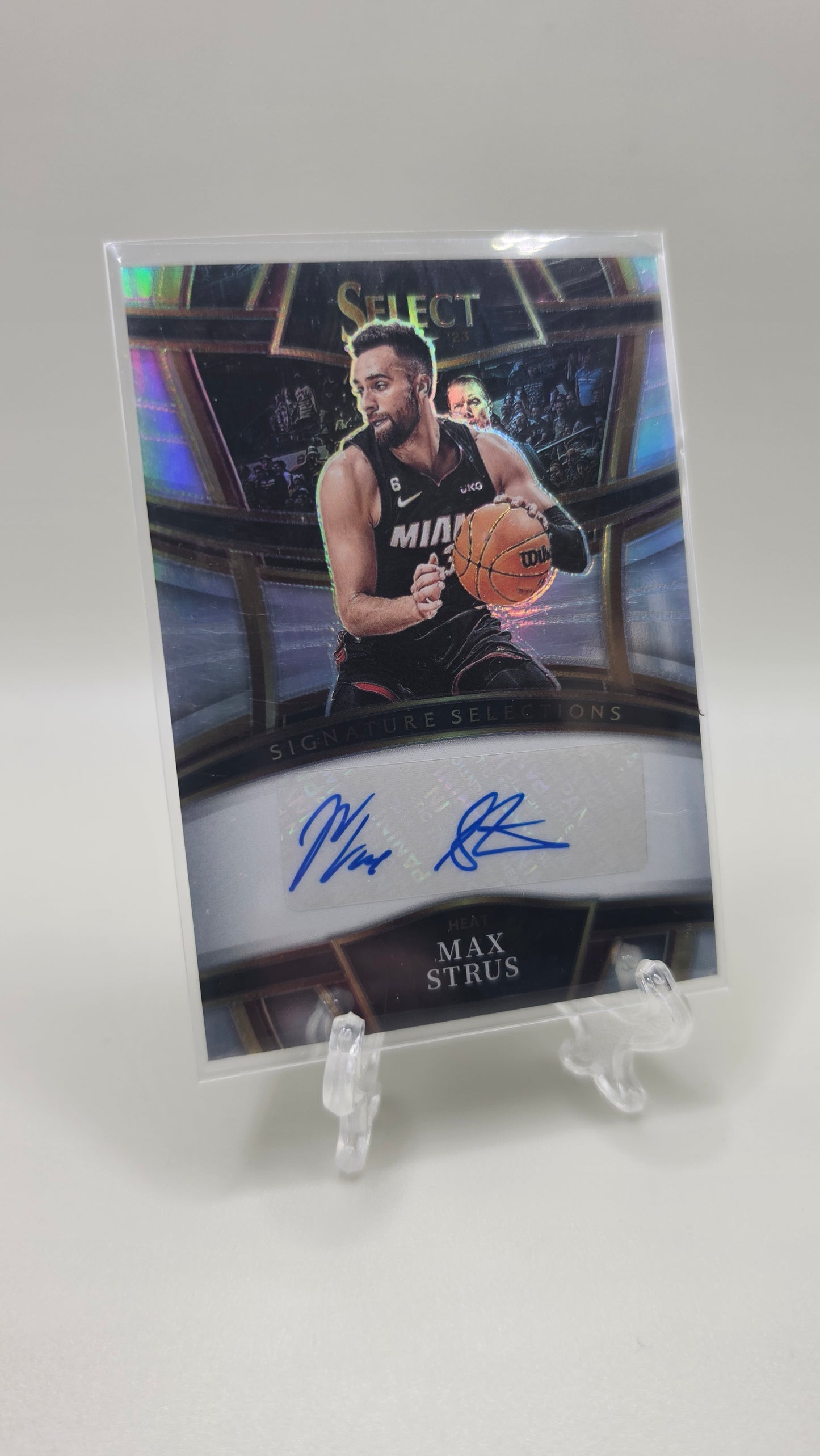 2022-23 Select Signature Selections Max Strus Auto Card #SS-MAX